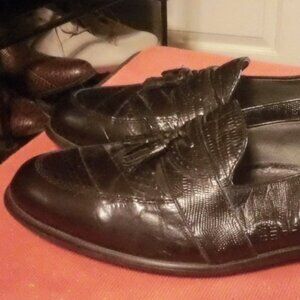 Stacy Adams Snakeskin Tassle Loafer